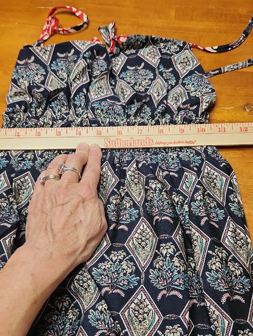 Hayden Los Angeles maxi Boho Smocked dress black geometric Red/White Floral Sm - Picture 6 of 12